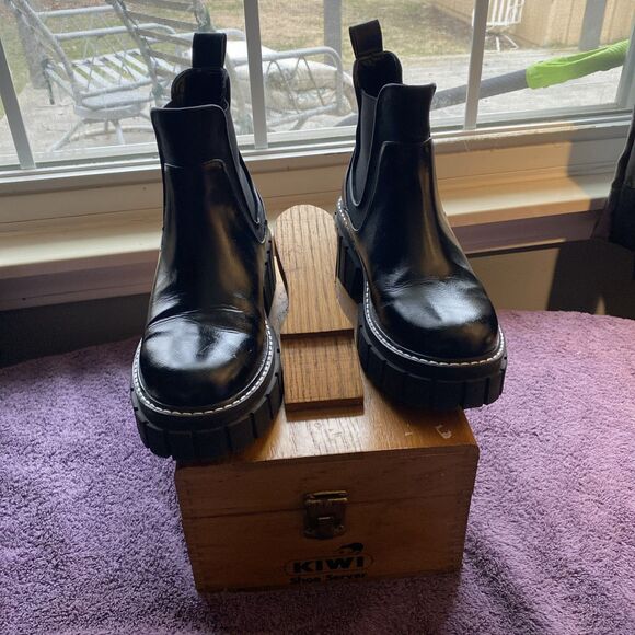 BCBG Women's Ulysa‎ Platform Boots Black  Platform Boots Size 7m BCBGeneration - Picture 6 of 10